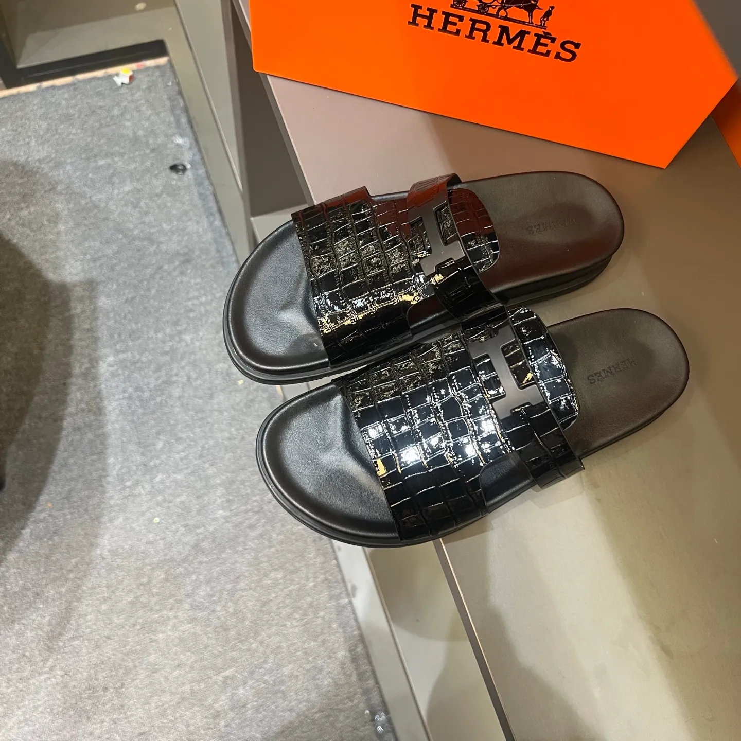 Men's shoes 💰300, size 38-45, the new 2014 summer Hermes shoes are the same as the original ones, handmade by masters! ❥High-end customization, exclusive products, the highest version in the industry⚠❥Using: Hermers upper: (pursuing top walking comfort) ✨Top quality on sale━━━━Hermes━━━━━